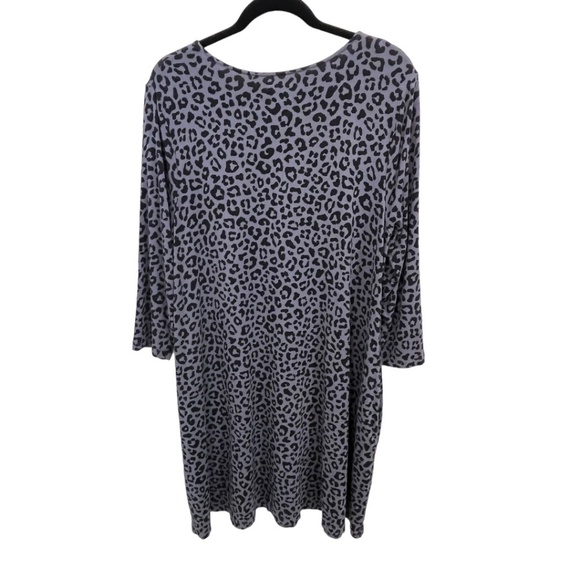 Time And Tru Plus Size Long Sleeve Grey Animal Print Stretch Knit Dress Size 2X - Picture 3 of 4